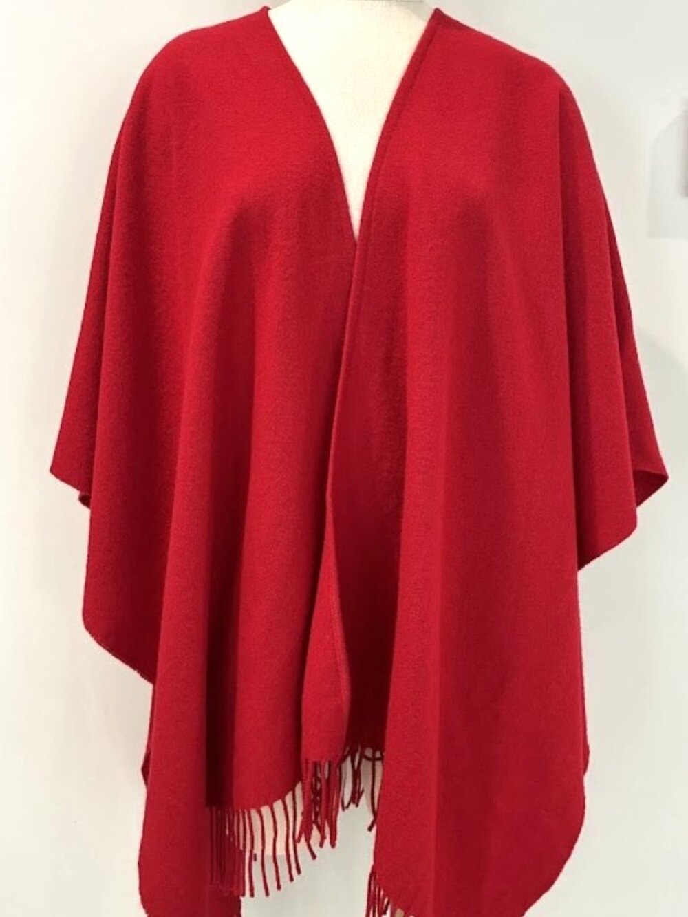 Vintage Laura Ashley 100% Pure Wool Fringe Cape Poncho Shawl Ruana Wrap Scotland